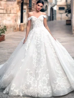 Vestido de Novia Corte Princesa con Pedreria