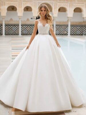 Sexy A Line Wedding Dress Lace Appliques Satin Bridal Dress Bohemian Wedding gowns Floor Length Customized vestido de noiva