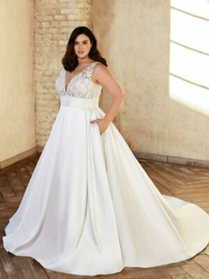 Classic Satin A-Line Wedding Dresses Plus Size V-Neck Sleeveless Bride Gowns Women 2023 Empire Sweep Train Vestido De Noiva