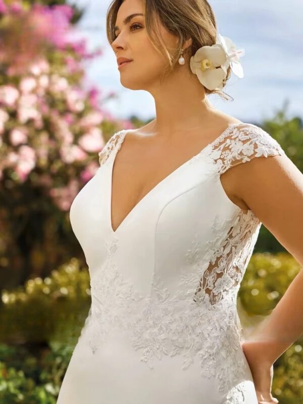 Pastrol A-Line Wedding Dresses Plus Size V Neck Cap Sleeves Bride Gowns Appliques Backless Floor Length Vestido De Noiva 2024 - Imagen 3
