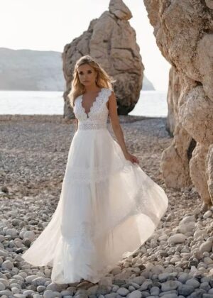 SoDigne A-line Boho Wedding Dresses V-neck Sleeveless Lace/Tulle Bridal Dress Beach Long Wedding Gown Robe De Mairee ﻿Customized