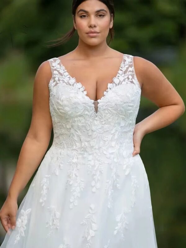 Pastrol Wedding Dresses Plus Size V Neck Sleeveless Tulle Bride Gowns for Woman Appliques Sweep Trian A-Line Robe De Mariee 2025 - Imagen 3