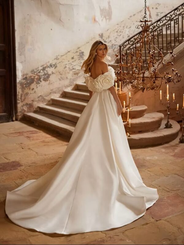 SoDigne Off Shoulder 3D Flower Wedding Dresses A-line Sleeveless Simple Satin Bridal Dress 2025 Long Wedding Gown Robe De Mairee - Imagen 2