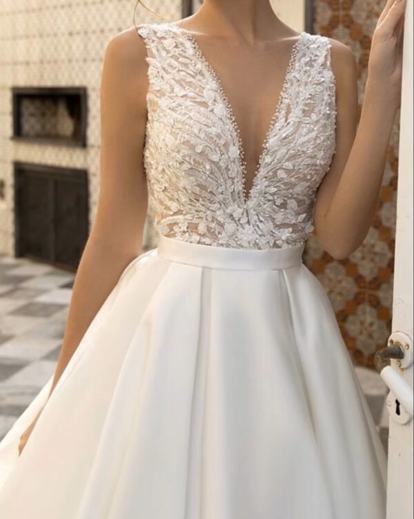 SoDigne Country Wedding Dresses A-line Wedding Gown V-Neck Bride Dress Appliques Satin Bridal Gown Vestido De Novia Customized - Imagen 3