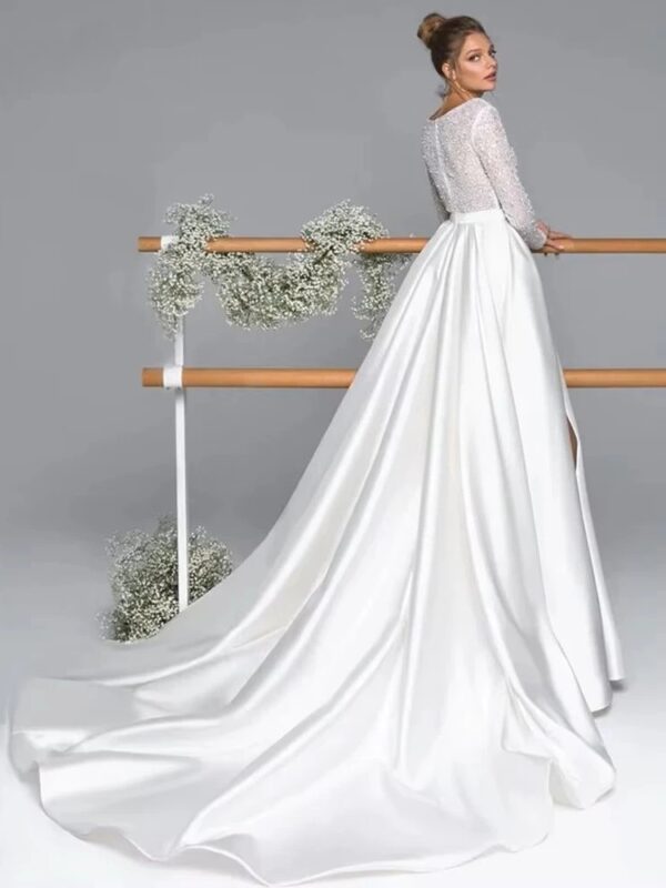Luxury Long Sleeve Satin Wedding Dress Deep V-Neck Side Split Bridal Gown Vestido De Novia Train Vestidos De Novia Customized - Imagen 2