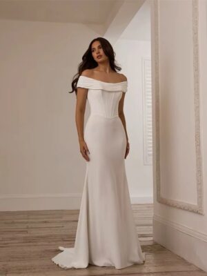 Modern Off The Shoulder Boat-Neck Pleat Wedding Dress Women 2025 Open Back Sweep Train Bridal Gown Vestidos De Noiva Customized