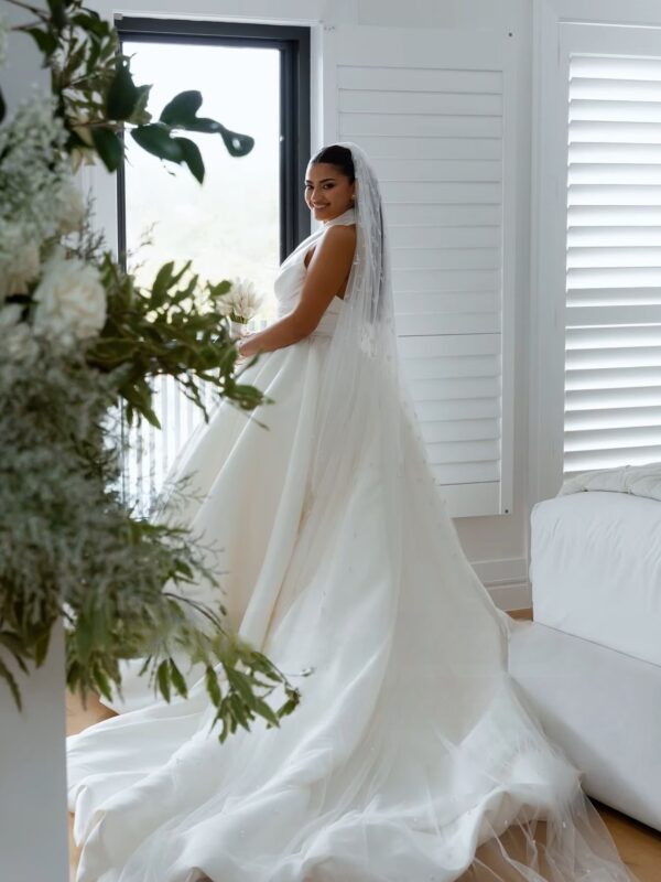 SoDigne A-line Satin Simple Wedding Dresses Sleeveless Halter Bridal Dress Long Wedding Gown Robe De Mairee ﻿Customized - Imagen 3