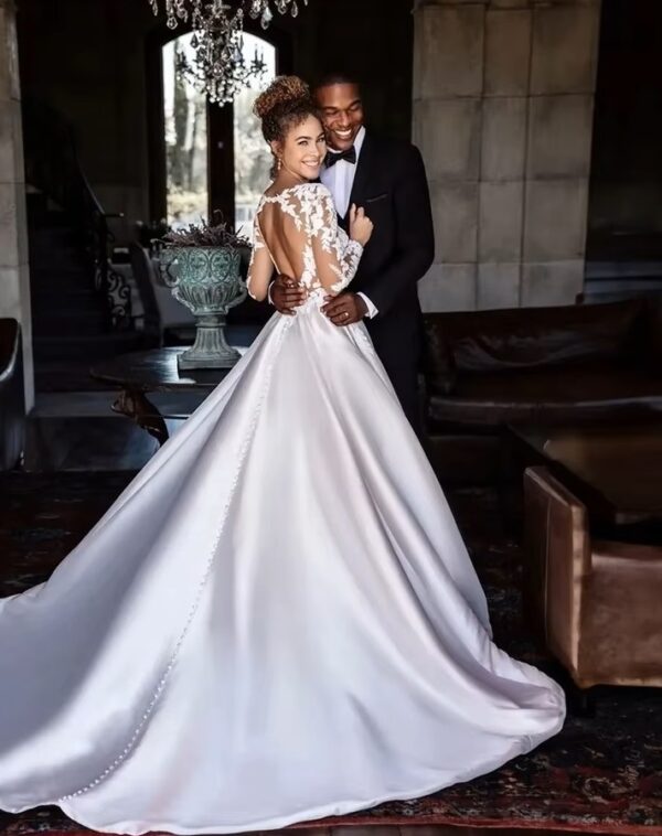 SoDigne Backless Boho Wedding Dresses With Pockets Long Sleeves V Neck Lace Bridal Dress Satin Bride Gowns Customized - Imagen 2